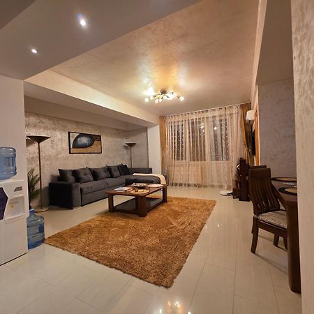 מאמאיה Melly'S Apartment Summerland מראה חיצוני תמונה
